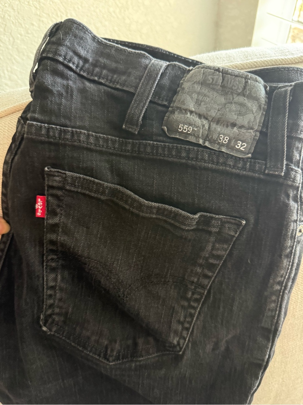 Levi's 559 Relaxed Straight Jeans in Black Wash